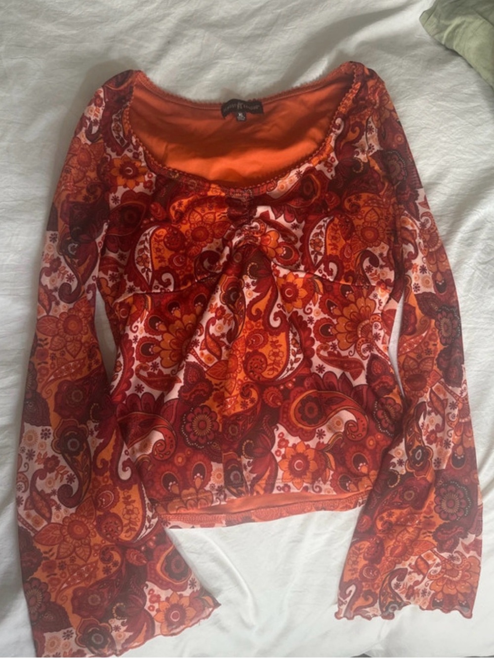Y2K Almost Famous paisley sheer sleeve top